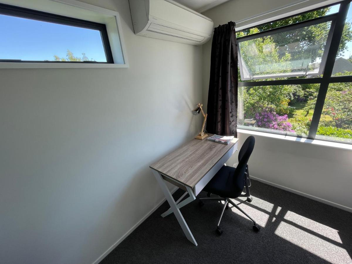 Quiet, New, Sunny Cnzhouse On Upstairs Near Cbd Apartment Christchurch Exterior foto