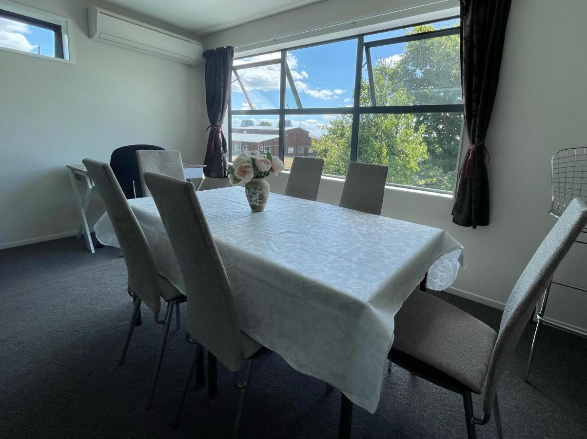Quiet, New, Sunny Cnzhouse On Upstairs Near Cbd Apartment Christchurch Exterior foto