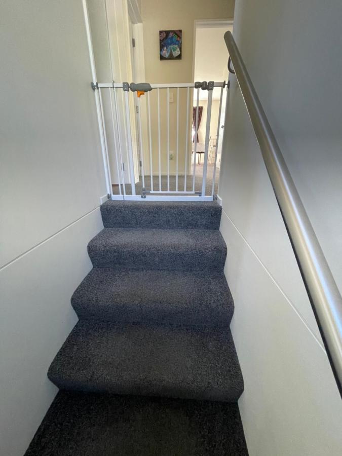 Quiet, New, Sunny Cnzhouse On Upstairs Near Cbd Apartment Christchurch Exterior foto