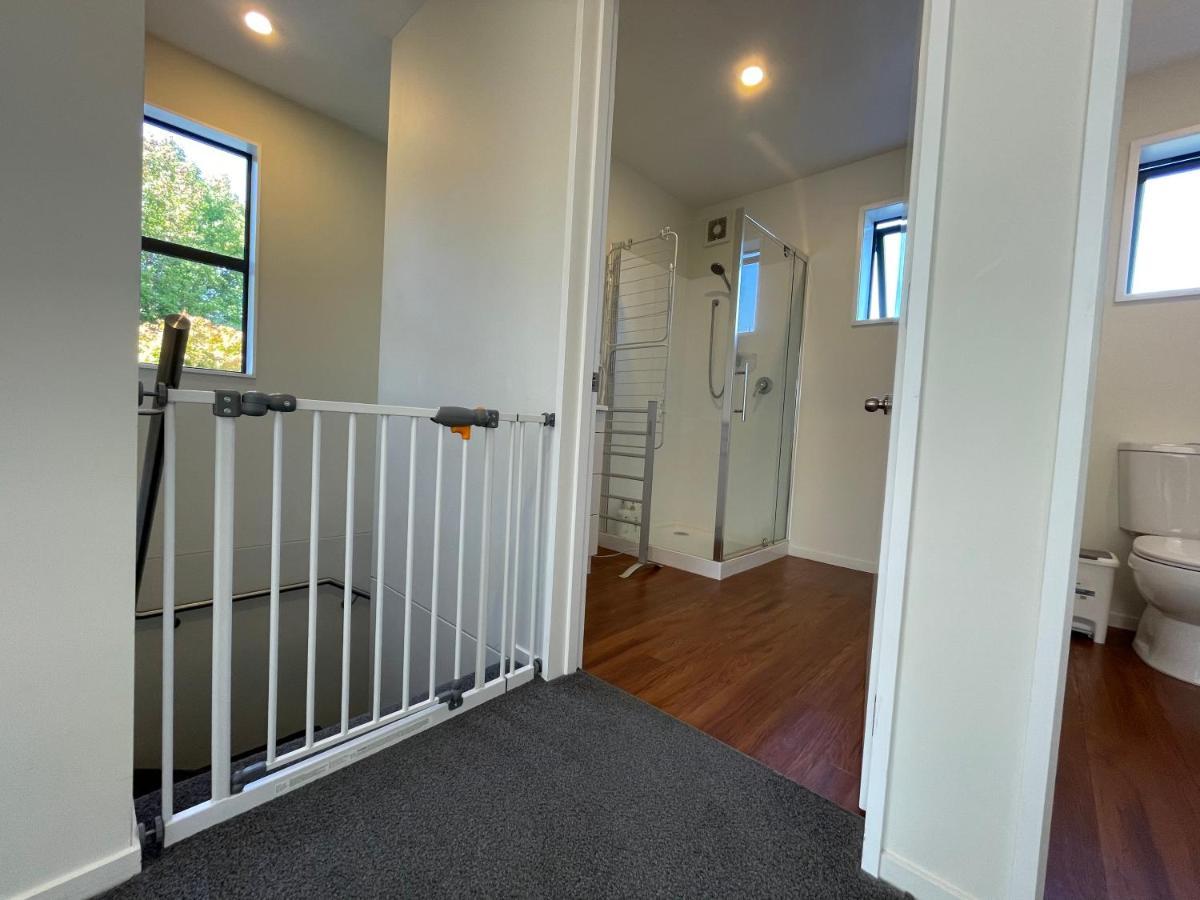 Quiet, New, Sunny Cnzhouse On Upstairs Near Cbd Apartment Christchurch Exterior foto